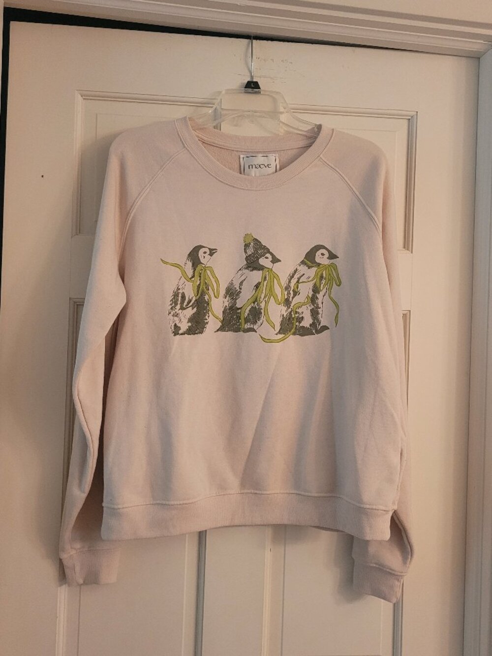 Maeve Animal Friends Crew-Neck Sweatshirt, Green Pattern (Penguins), size Med